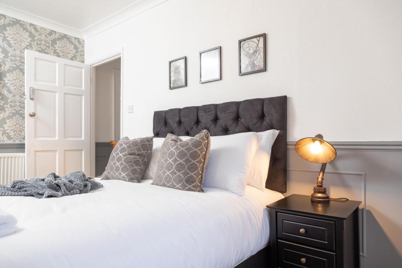 City Centre Basecamp - Great For Sightseeing! Canterbury Bagian luar foto